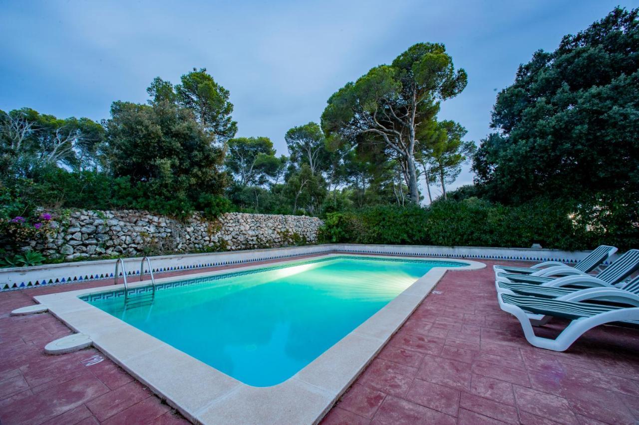 Villa Nueva Кала Галдана Екстериор снимка