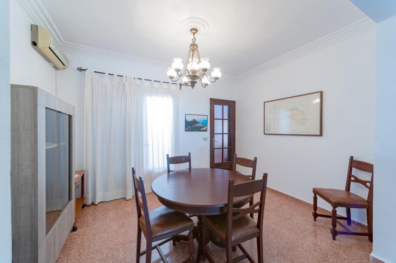 Villa Nueva Кала Галдана Екстериор снимка